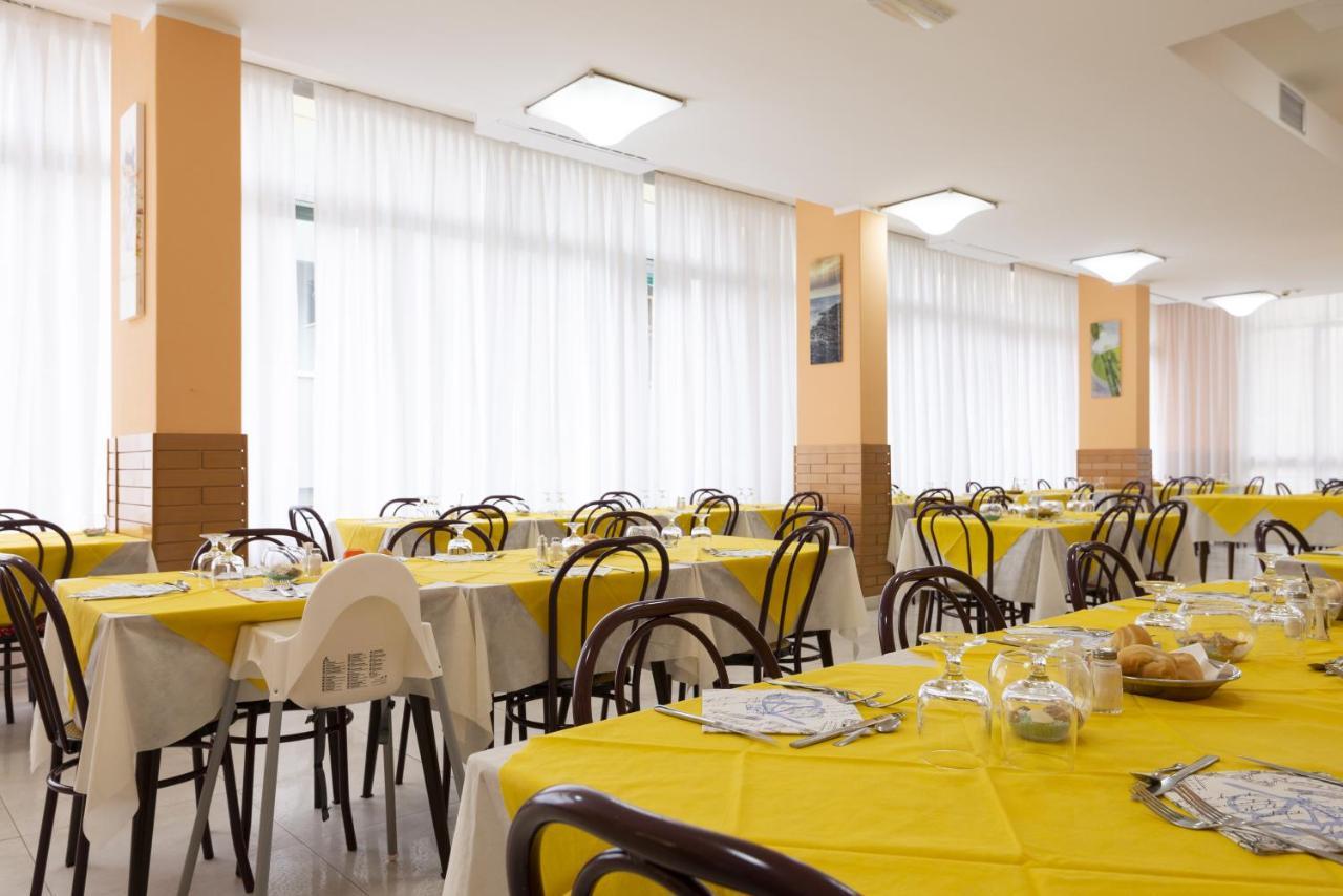 Hotel Milena Rimini Extérieur photo