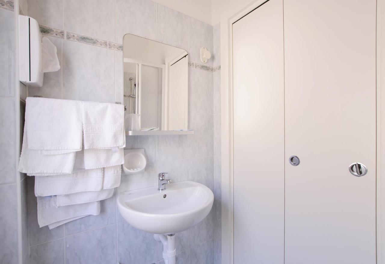 Hotel Milena Rimini Extérieur photo